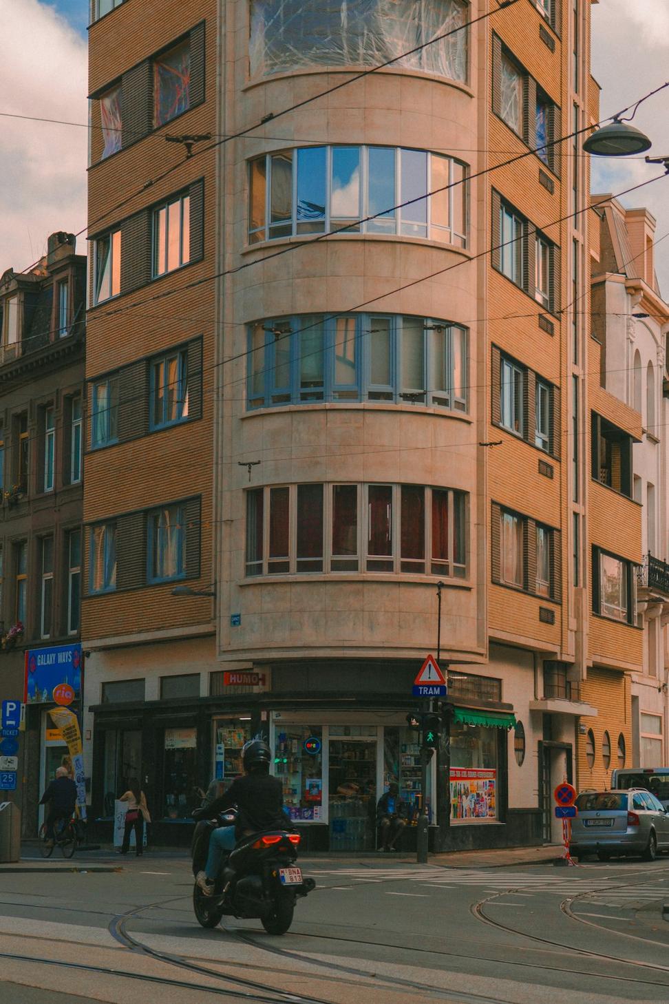 Queen West Retail
